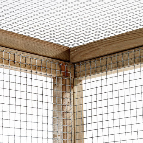 houten konijnenren binnenzijde gaas